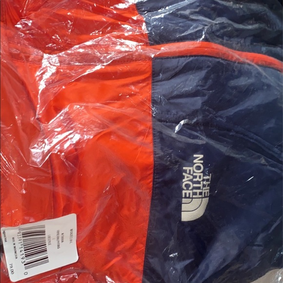 North Face Rain Jacket - Picture 1 of 1
